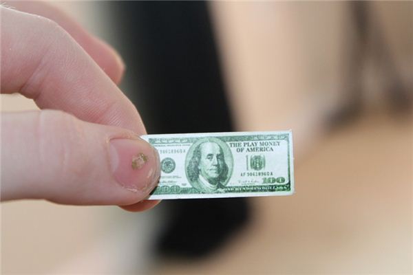 梦见收假钱是什么意思 梦见收假钱是什么意思