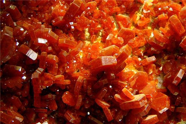 梦见铅矿是什么意思 梦见铅矿是什么意思