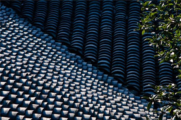 梦见瓦片是什么意思 梦见瓦片是什么意思