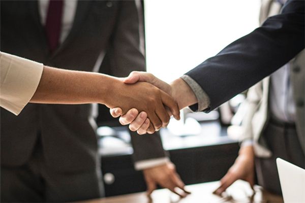 梦见奉承是什么意思 梦见奉承是什么意思