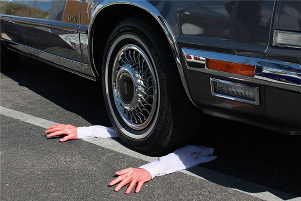 梦见车祸死人是什么预兆 梦见车祸死人是什么预兆