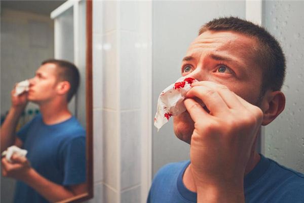 梦见别人鼻子流血 梦见别人鼻子流血