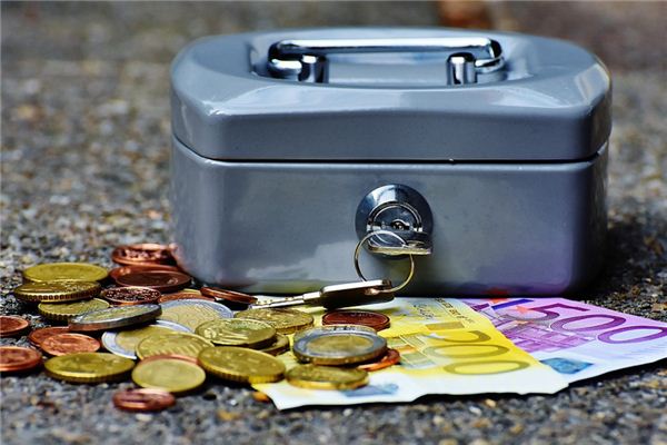 梦见钱柜是什么意思 梦见钱柜是什么意思