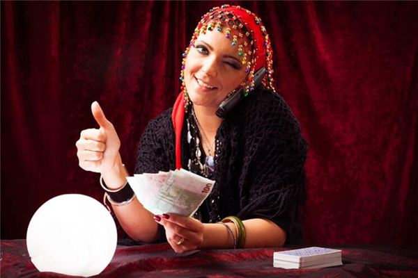 梦见被人骗钱是什么预兆 梦见被人骗钱是什么预兆