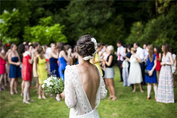 梦见办喜事是什么意思 梦见办喜事是什么意思