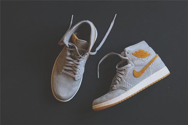 梦见买鞋子 梦见买鞋子