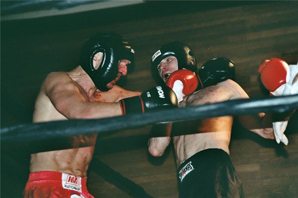 梦见打架是什么意思 梦见打架是什么意思