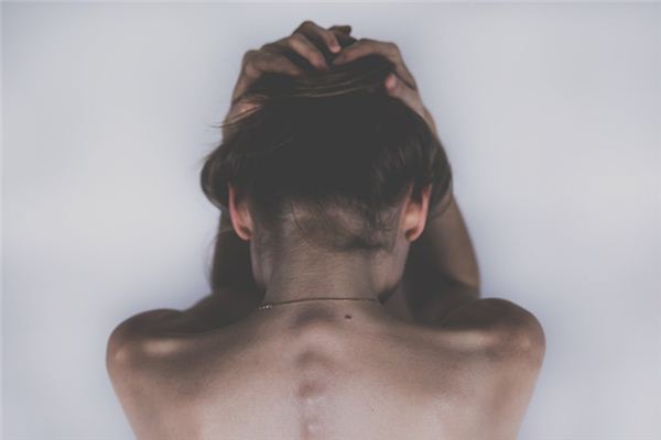 梦见有人呻吟是什么意思 梦见有人呻吟是什么意思