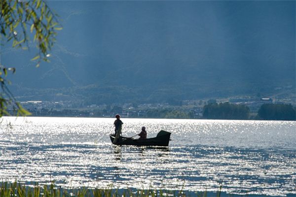 梦见舟是什么意思 梦见舟是什么意思