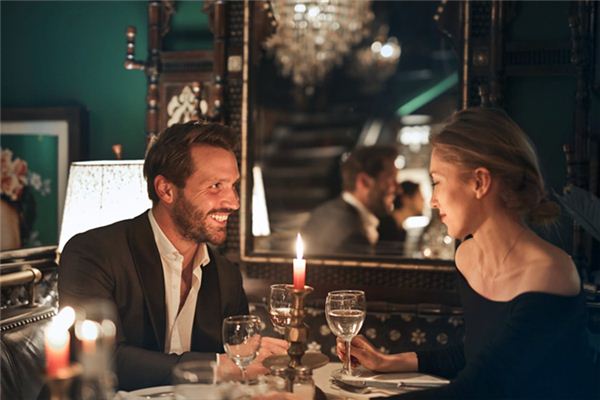 梦见别人请我吃饭 梦见别人请我吃饭