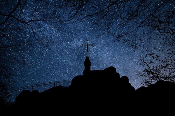 梦见带柄十字是什么意思 梦见带柄十字是什么意思