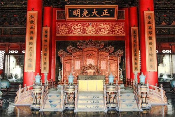 梦见帝王是什么意思 梦见帝王是什么意思