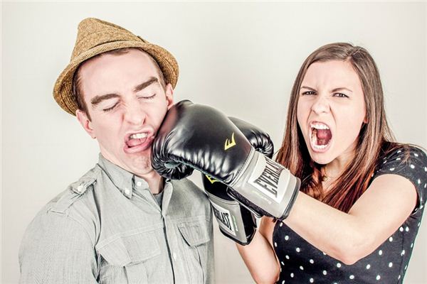 梦到和家人吵架是什么意思 梦到和家人吵架是什么意思