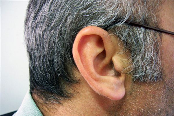 梦见耳屎是什么意思 梦见耳屎是什么意思