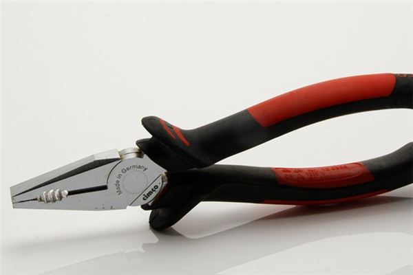 梦见钳子是什么意思 梦见钳子是什么意思