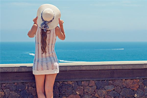 梦见花边饰带是什么意思 梦见花边饰带是什么意思