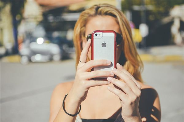 梦见手机是什么意思 梦见手机是什么意思