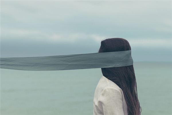 梦见眼睛被蒙是什么意思 梦见眼睛被蒙是什么意思